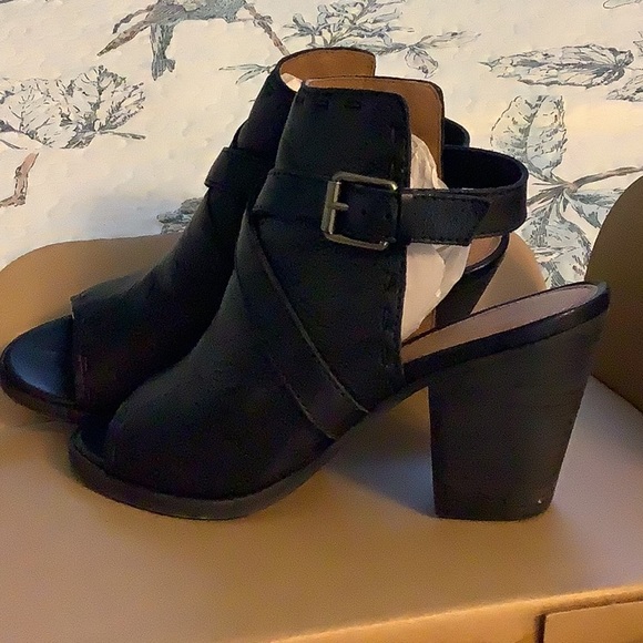 Frye open toed leather sling back heel - Picture 2 of 4